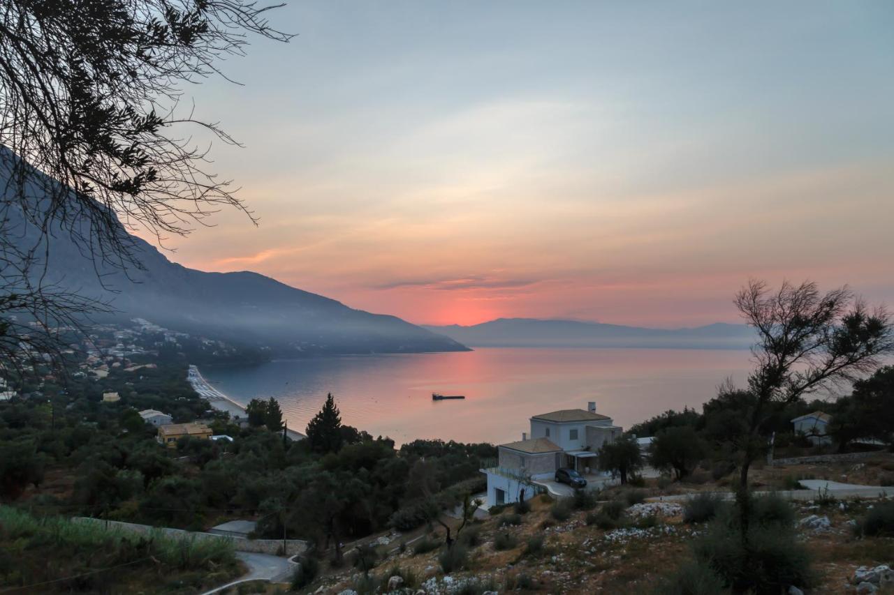Villa Artemis Barbati Buitenkant foto